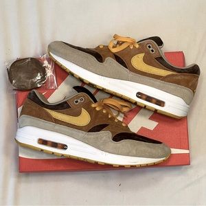 NIKE Air Max 1 PRM Duck Pecan Yellow Ochre Men’s Size 11